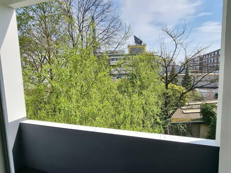 Viktoria'S Appartment In Ob-Mitte Oberhausen  Buitenkant foto